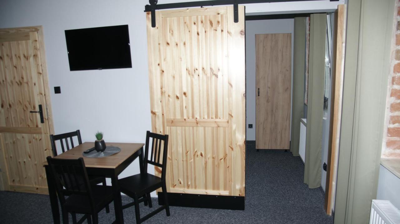 Inowlodz Apartamenty Rycerskie מראה חיצוני תמונה
