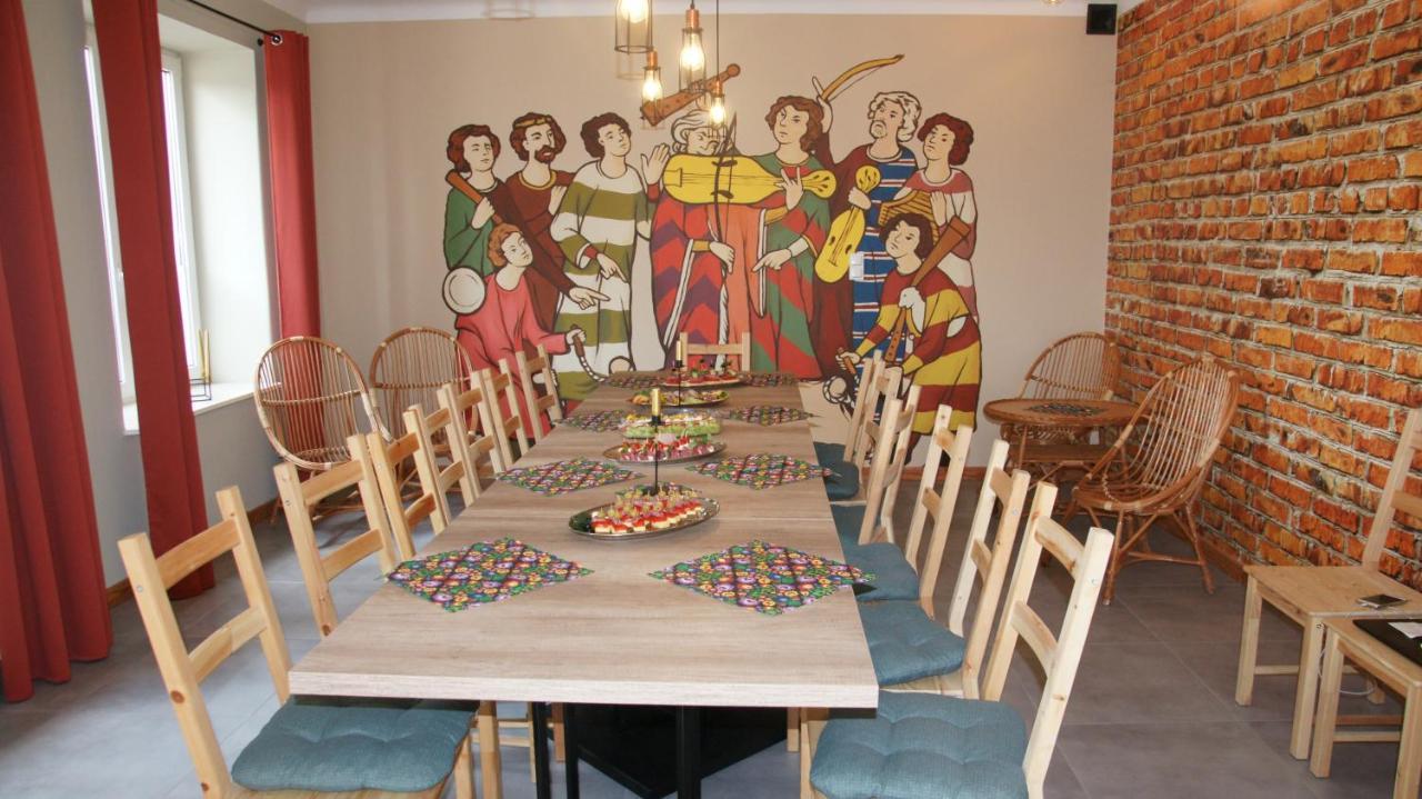 Inowlodz Apartamenty Rycerskie מראה חיצוני תמונה