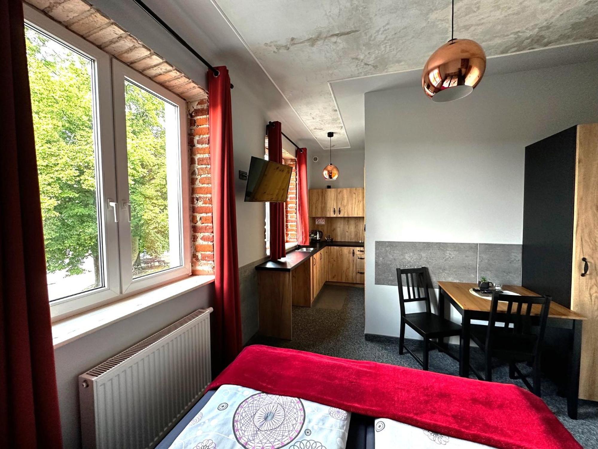 Inowlodz Apartamenty Rycerskie מראה חיצוני תמונה