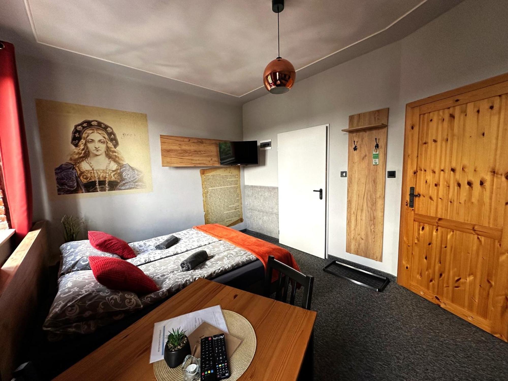 Inowlodz Apartamenty Rycerskie מראה חיצוני תמונה